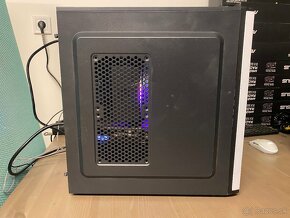 Ryzen 7 3700x / GTX 1660 Super / 16GB RAM - 2