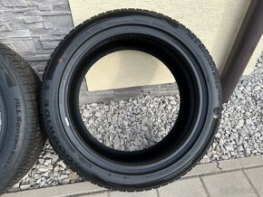 235/45 R18 98W XL celoročné GOODRIDE - 2