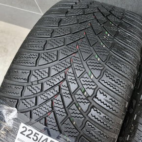 Zimné pneumatiky 225/45 R18 BRIDGESTONE DOT4520 - 2