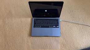 MacBook Pro 13-inch (2020) space grey - 2