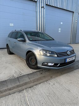 Volkswagen Passat B7 2.0 TDi 125kW DSG 2011 - 2