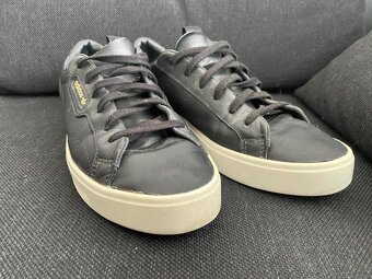 predám tenisky Adidas Sleek veľ 40 a 2/3 - 2