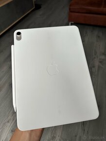 iPad Air M1 64 GB WiFi Hviezdno-Biely 2022 - 2