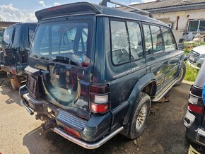 Diely Mitsubishi Pajero - 2