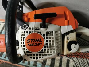 Stihl ms 251/C motorova pila - 2