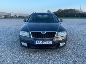 Škoda Octavia 2 Combi 2.0 TDi DSG - 2