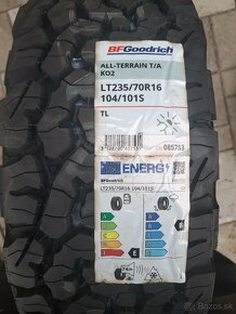 BFGoodrich All Terrain T/A KO2 235/70 R16 - 2