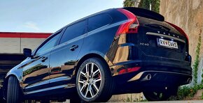 Volvo XC60 2.4 D5 AWD-R_Design-2.majiteľ-TOP Stav-Automat - 2