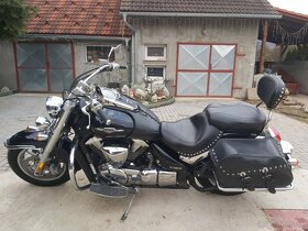 Suzuki Boulevard 1800 - 2