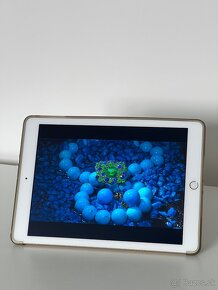 Apple iPad 5 gen 128GB GOLD - 2