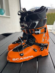 Scarpa maestrale 290mm, na nohu 44,5 - 2