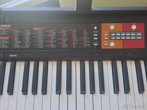 KEYBOARD Yamaha - 2