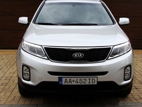 Kia Sorento 2,2 CRDI 4x4 FACELIFT Dream Team - 2