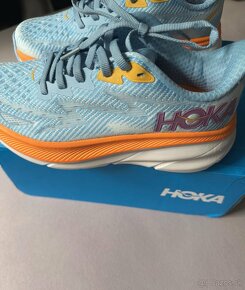 HOKA W 9 Clifton nové tenisky 36.5 - 2