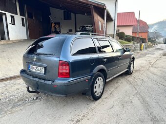 Skoda Octavia 1 - 2