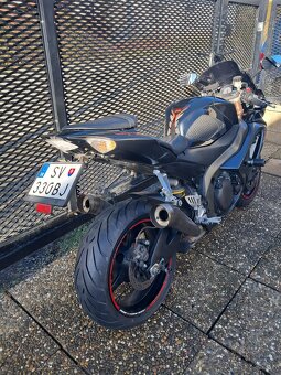 suzuki gsx-r 1000 k7 k8 - 2