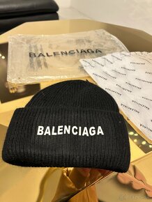 Predám NOVÚ čiapku Balenciaga - 2