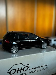 Vw golf 5 R32 1:18 - 2