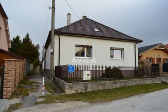 Na predaj rodinný dom s pozemkom 682m2 - Trstín - 2