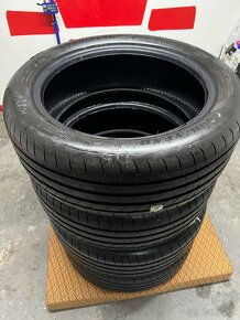 Nové letné pneu GoodYear F1 215/50 R18 - 2