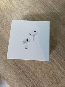 NOVÉ, NEPOUŽITÉ, Apple AirPods Pro 2. generácie  – Cena: 150 - 2