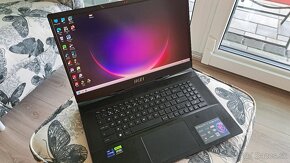 MSI Stealth 17 Studio,Intel Core i9,32GB,Nvidia 4080,1TB SSD - 2