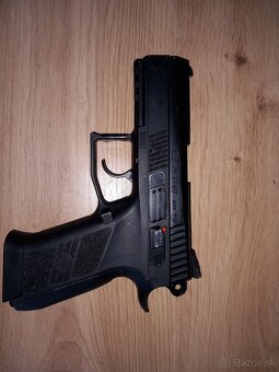 CZ 75 P-07 Airsoft zbraň - 2