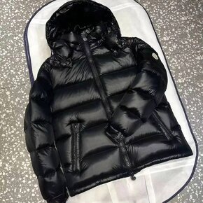 Moncler zimná bunda - 2