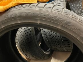 Pirelli sottozero 285/35/R20 - 2