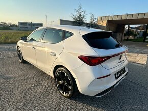 CUPRA LEON 1,4 TSI E-HYBRID DSG 150KW, VIRTUAL,KAMERA,NAVI - 2