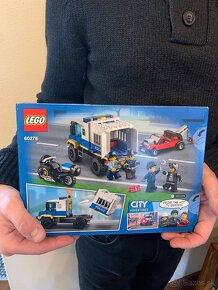 Predám nerozbalené Lego City 60276 Transportér pre väzňov - 2