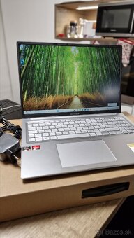 Asus Vivobook 16 - 2