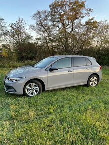 Predám Volkswagen golf 1.5 cng - 2