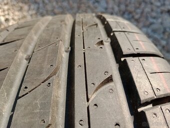 Predam 4ks pneu 215/70/r16 letne 100H Hankook - 2