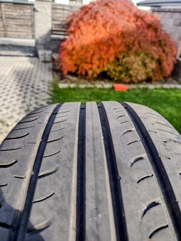 Letne pneu Hankook 225/60 R17 - 2