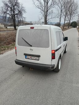 Opel combo1,3cdti - 2