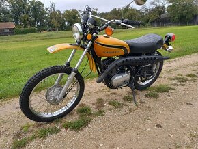 Kawasaki 350 BigHorn F9 - 2