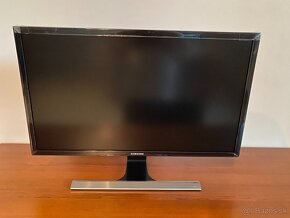 28" Samsung U28E590 4K UHD Monitor - 2