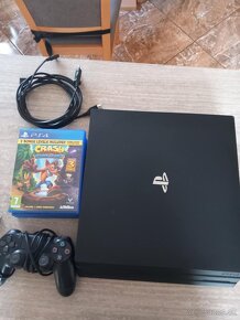 Predám PS4 - 2