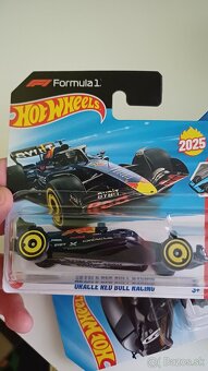 Hotwheels - 2