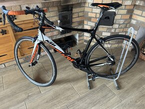 Cestný karbónový bicykel KTM REVELETOR Di2 - 2