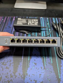 ✔️ Gbit PoE Switch HIKVISION DS-3E0508P-O ✔️ - 2