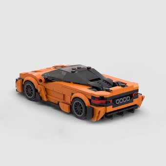 LEGO MOC McLaren 765LT - 2