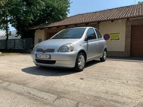 Toyota Yaris 1.0 VVTi - 2