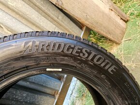 Zimné pneu Bridgestone Blizzak LM005 - 215/65 r17 - 2