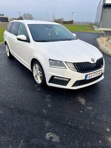 Škoda Octavia Combi 2.0 TDI RS DSG 4x4 - 2