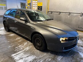 Alfa Romeo 159 Sportwagon combi - 2