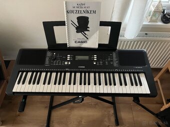 Klavír Yamaha PSR e363 - 2