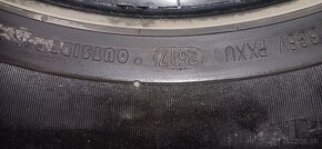 Predám celoročne pneu 215/65 r16 - 2