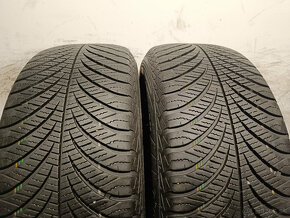 215/55 R17 Celoročné pneumatiky Goodyear Vector 2 kusy - 2